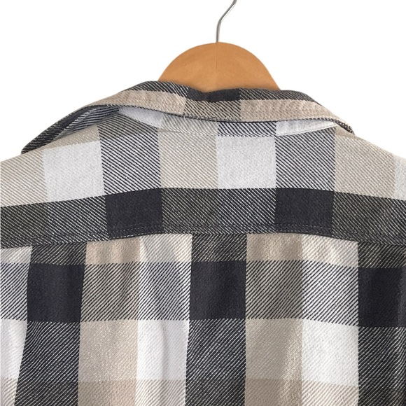 Old Navy | checkered flannel plaid button front Shirt - Picture 8 of 10